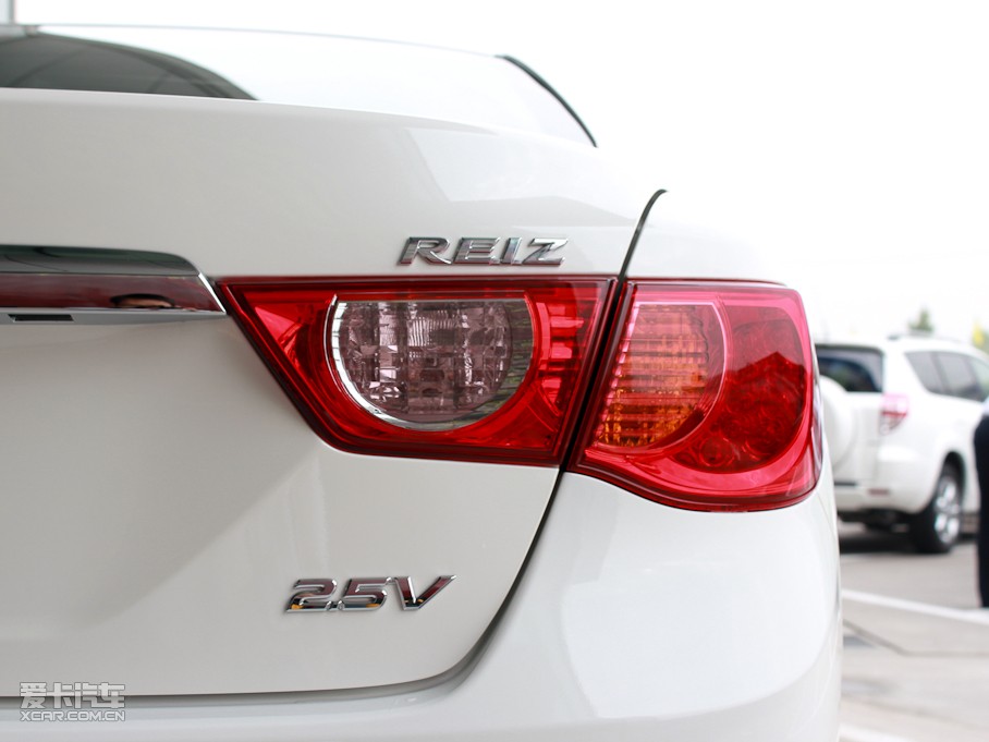 2010J־ 2.5V L(fng)ݼӢ