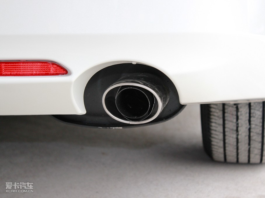 2010J־ 2.5V L(fng)ݼӢ