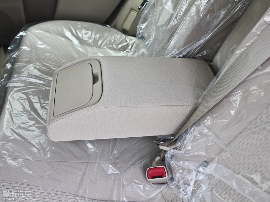 2010J־ 2.5S L(fng)ݼA