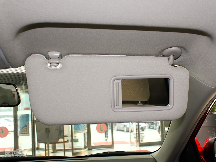 2011��_�� 1.6L GL AT