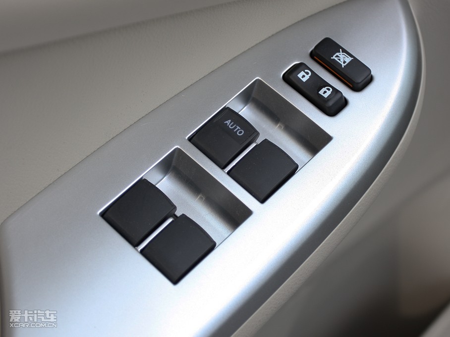 2011_ 1.8L GL-i CVT