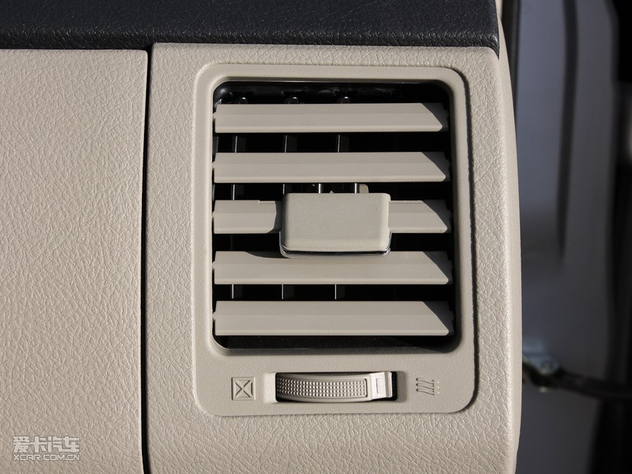 2011_ 1.8L GL-i CVT