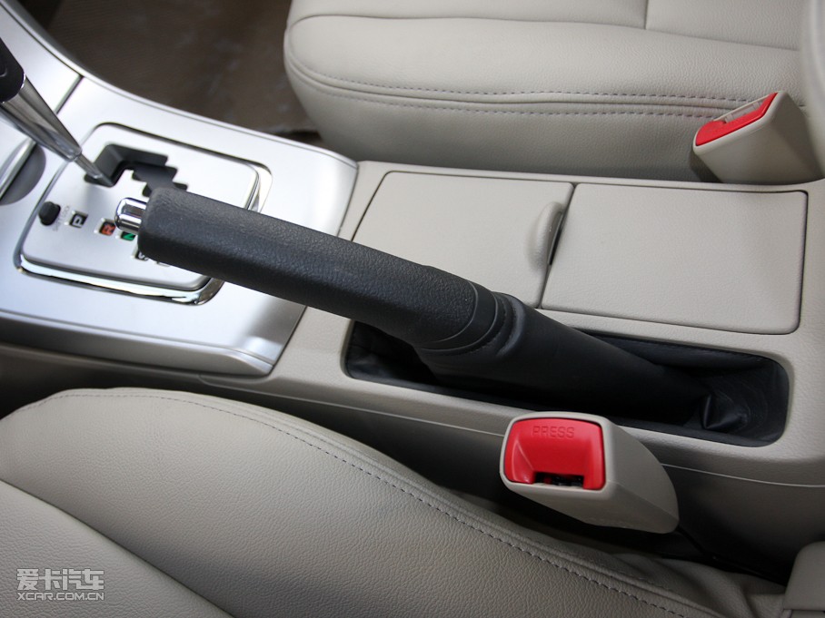 2011_ 1.8L GL-i CVT