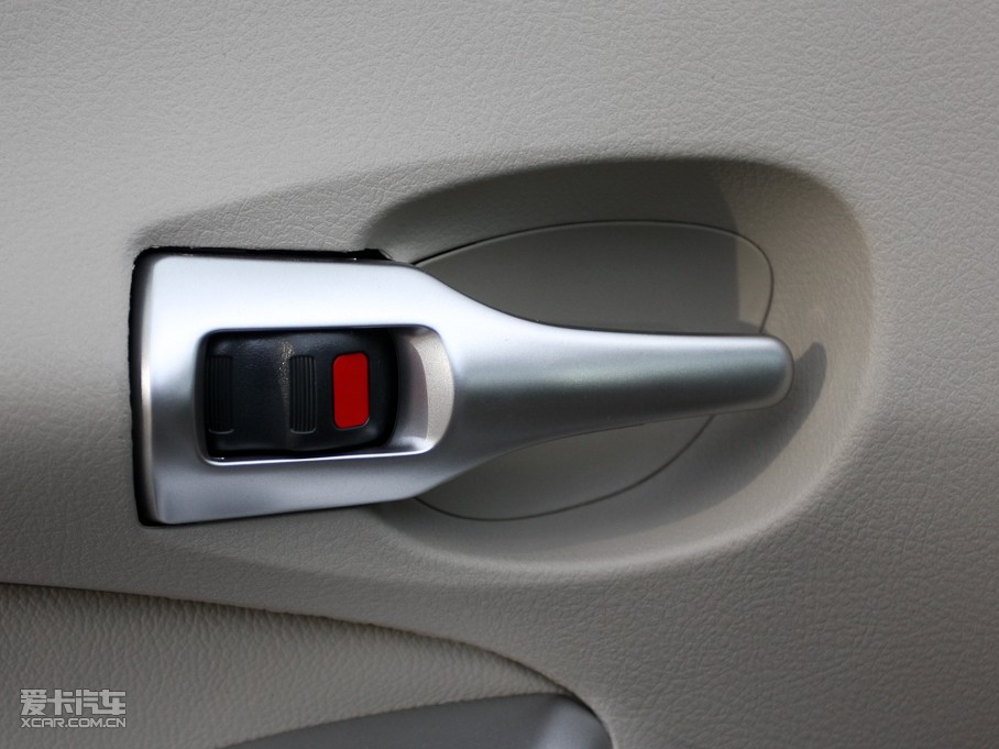 2011_ 1.8L GL-i CVT