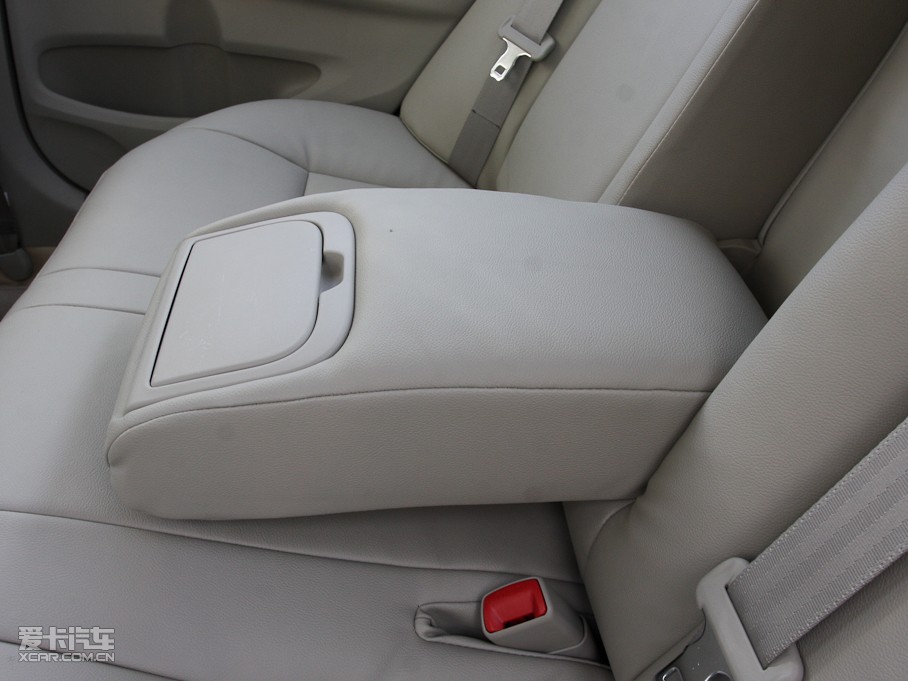 2011_ 1.8L GL-i CVT