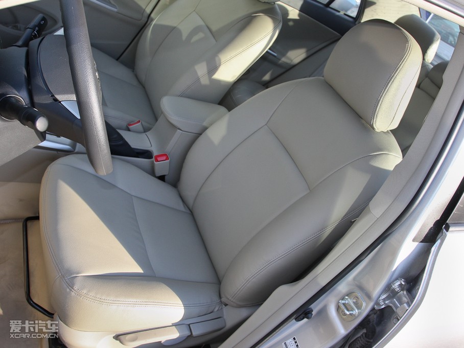 2011_ 1.8L GL-i CVT