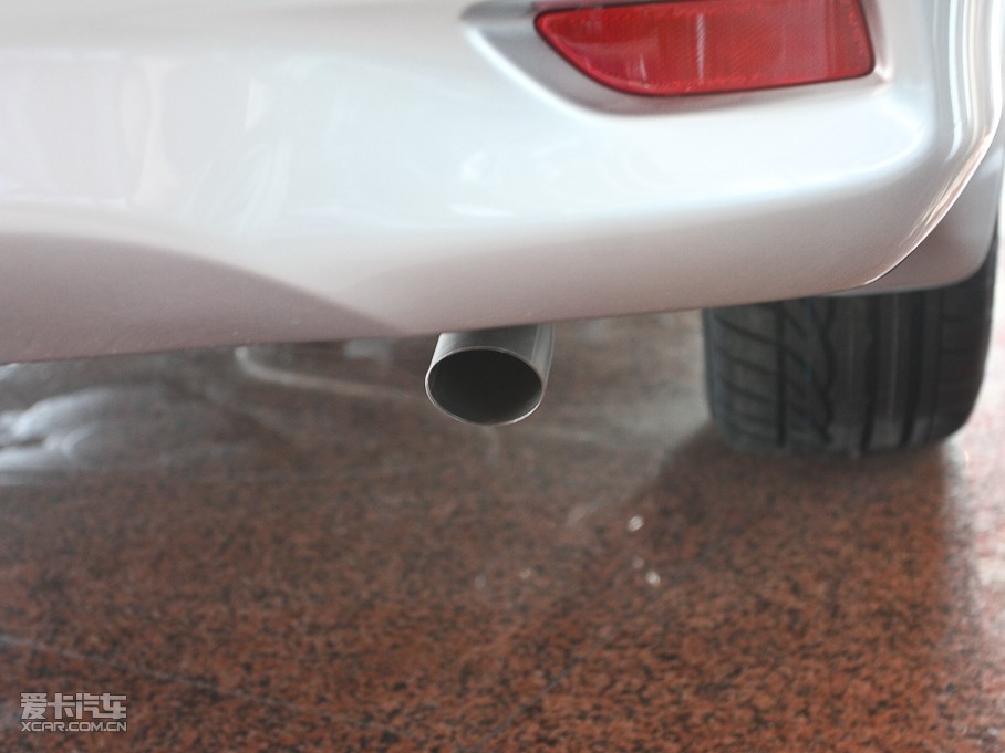 2011_ 2.0L GLX CVT