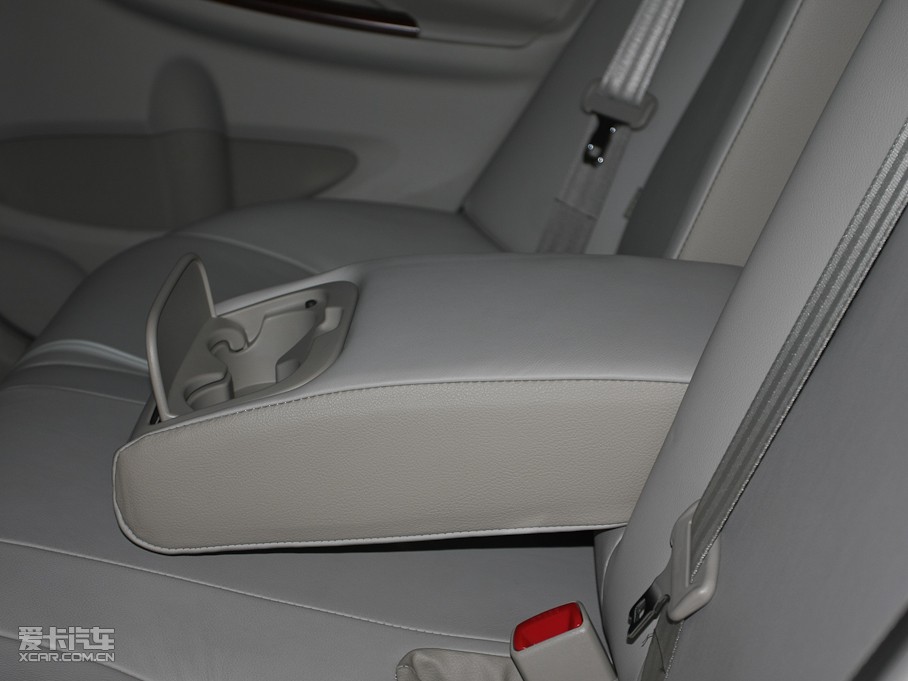 2011_ 2.0L GLX CVT