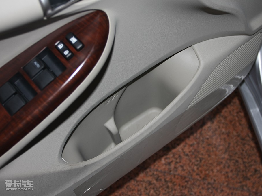 2011_ 2.0L GLX CVT