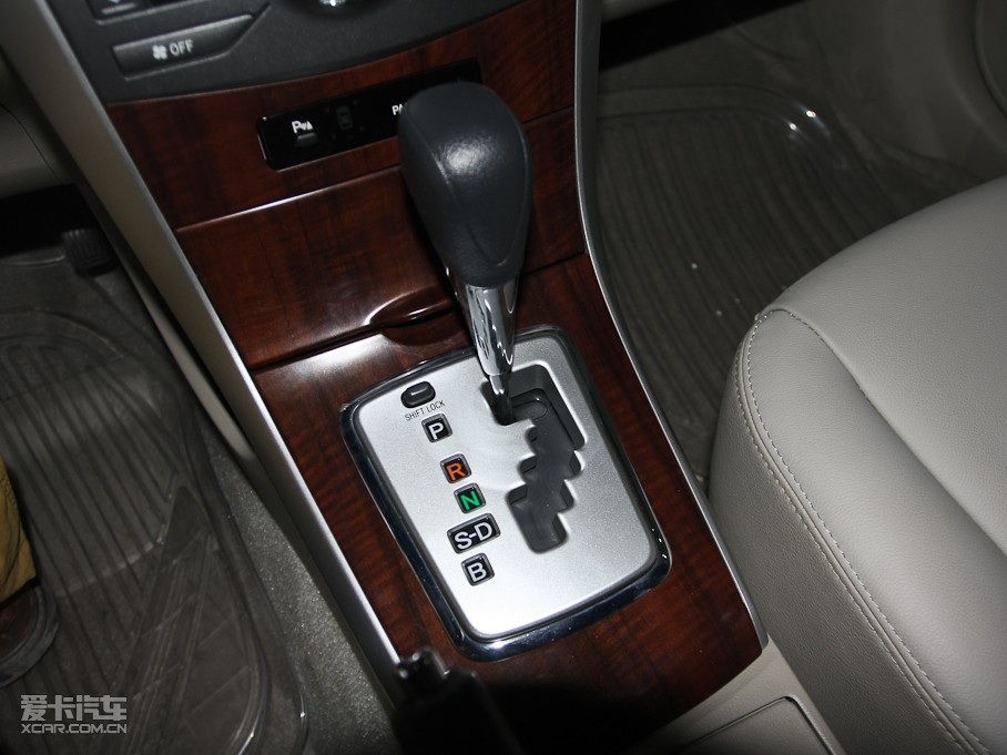 2011_ 2.0L GLX CVT