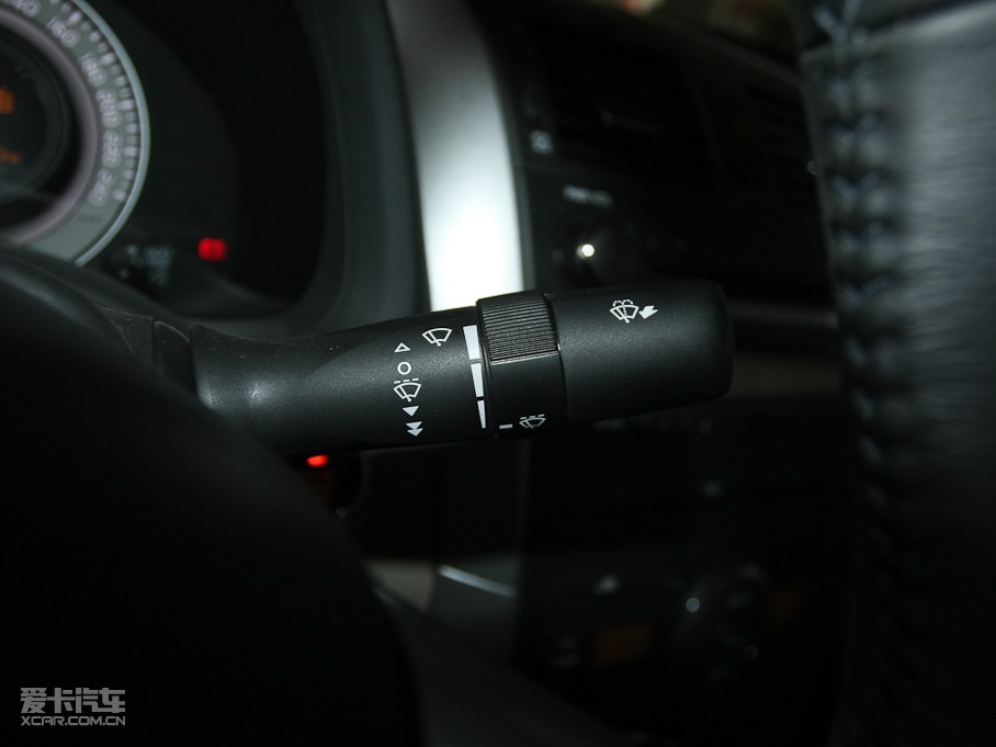 2011_ 2.0L GLX CVT