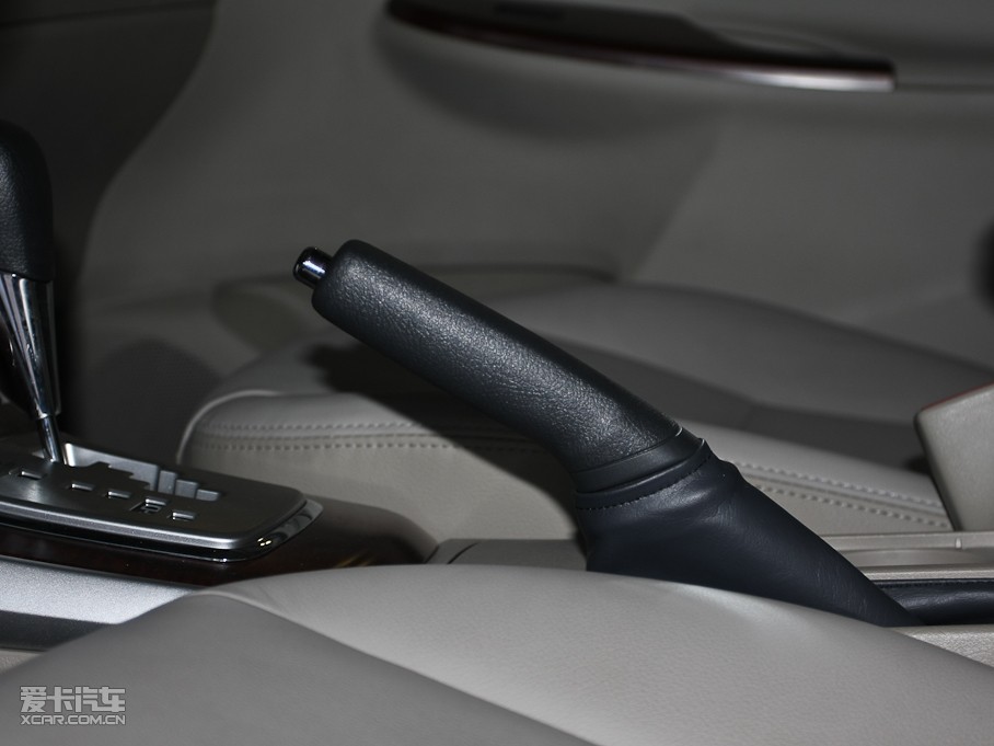 2011_ 2.0L GLX CVT