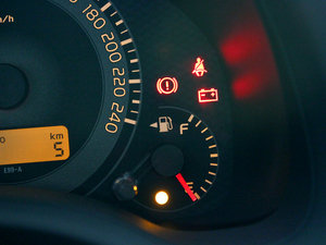 20111.6L GL AT п؅^