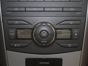 20111.8L GL-i MT {(dio){(dio)(ji)