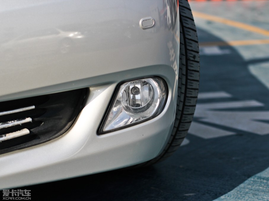 2011ʹ 2.5L Royal Ƥ촰؄e