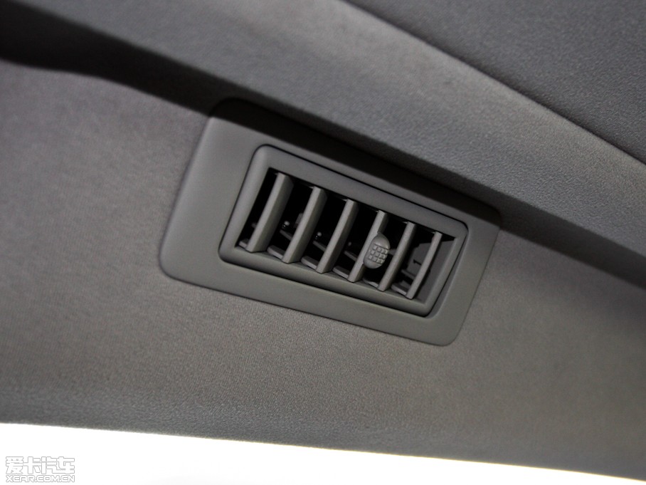 2011ʹ 2.5L Royal Ƥ촰؄e