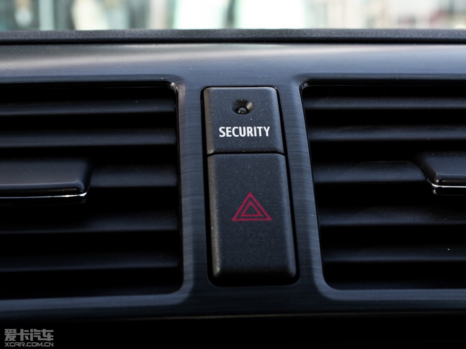 2011ʹ 2.5L Royal Ƥ촰؄e