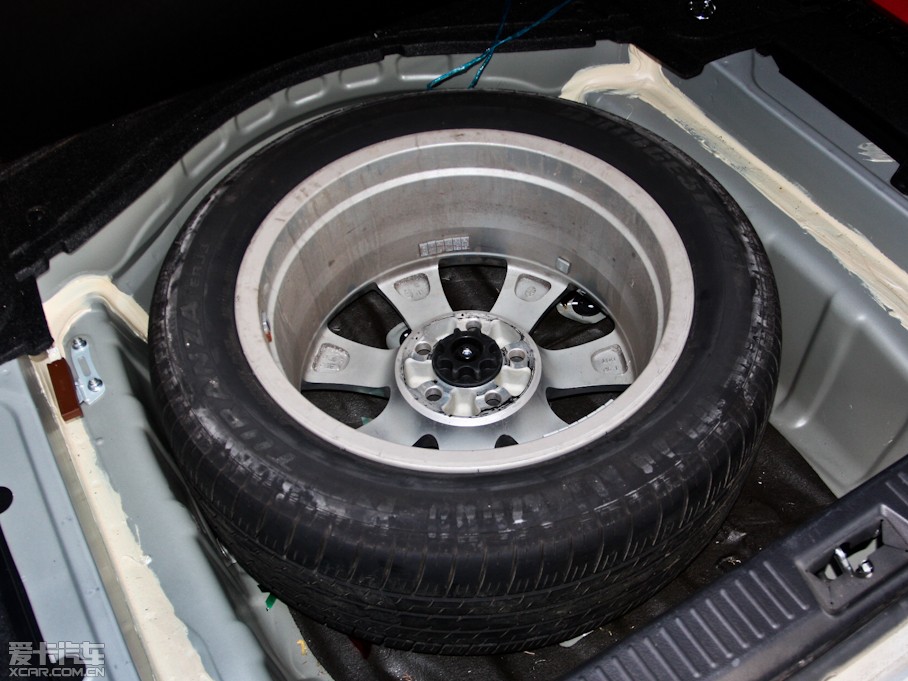 2011ʹ 2.5L Royal Ƥ촰؄e