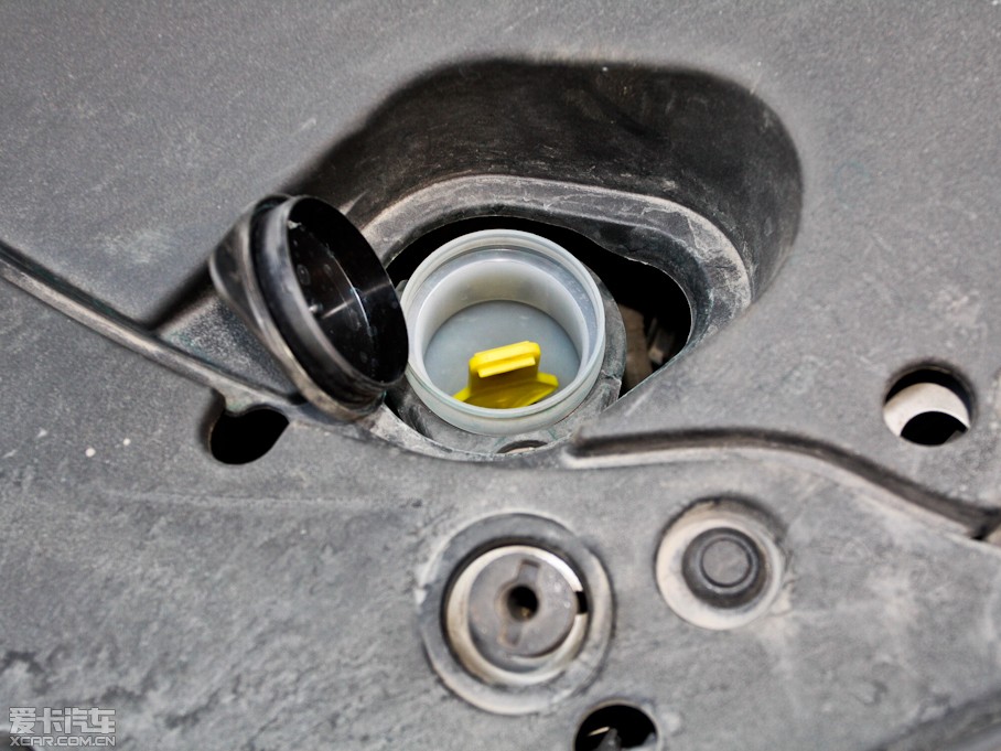 2011ʹ 2.5L Royal Ƥ촰؄e