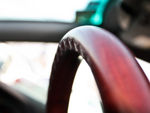 20112.5L Royal Ƥ촰؄e п؅^