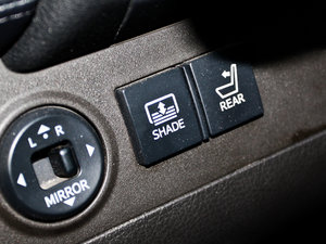 20112.5L Royal Ƥ촰؄e п؅^