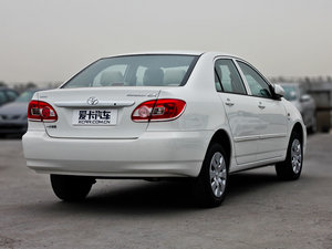 2011款1.6L 手动经典版 整体外观