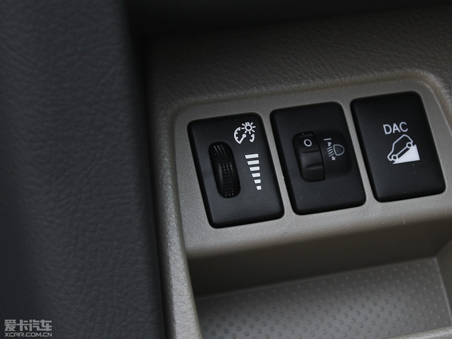 2012RAV4s 2.0L ԄӃA