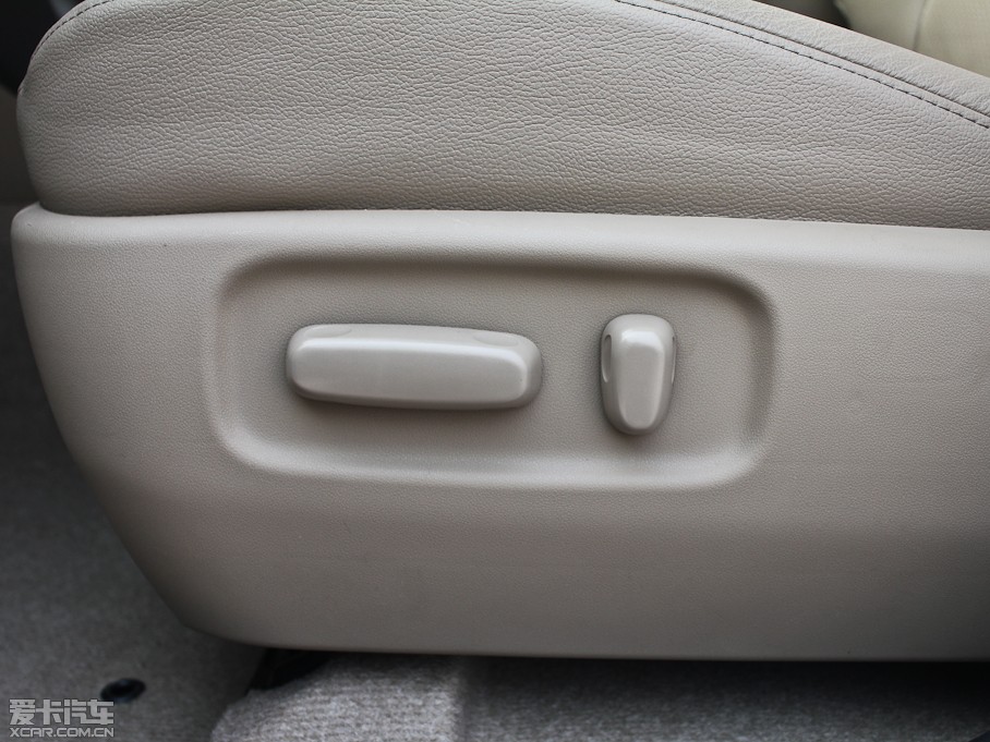 2012RAV4s 2.0L ԄӃA