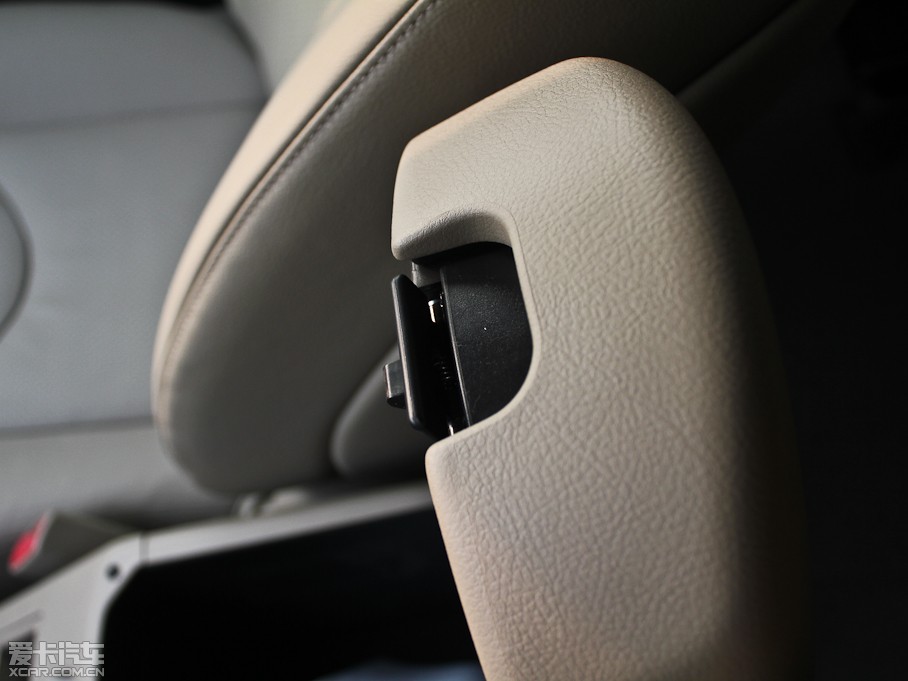 2012RAV4s 2.0L ԄӃA