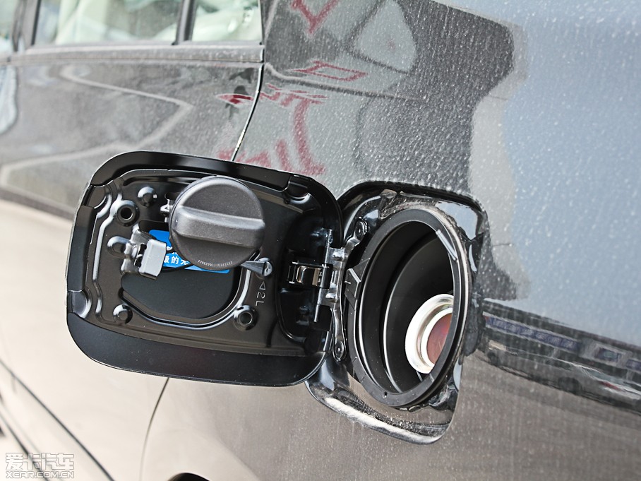 2012_ 1.6L GL ATb