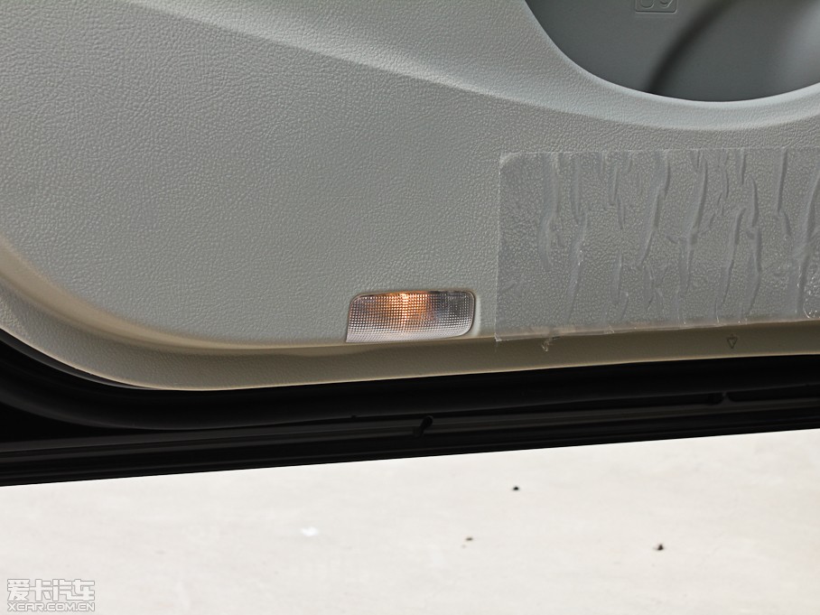 2012_ 1.6L GL ATb