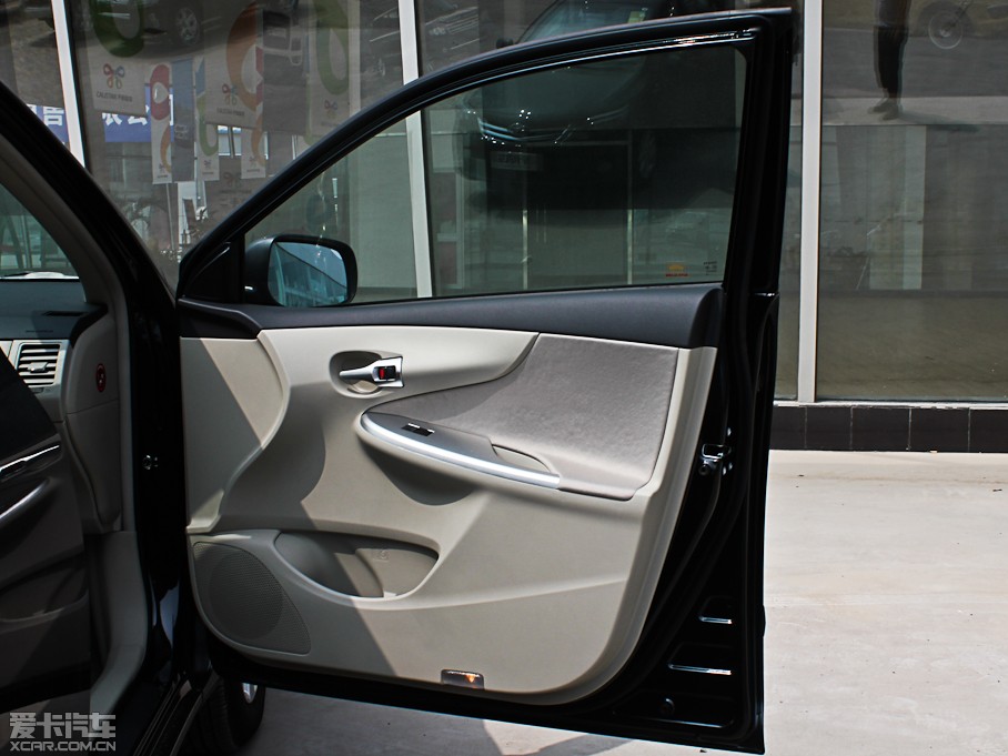 2012_ 1.6L GL ATb