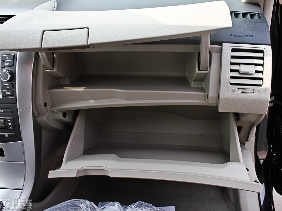 2012_ 1.6L GL ATb