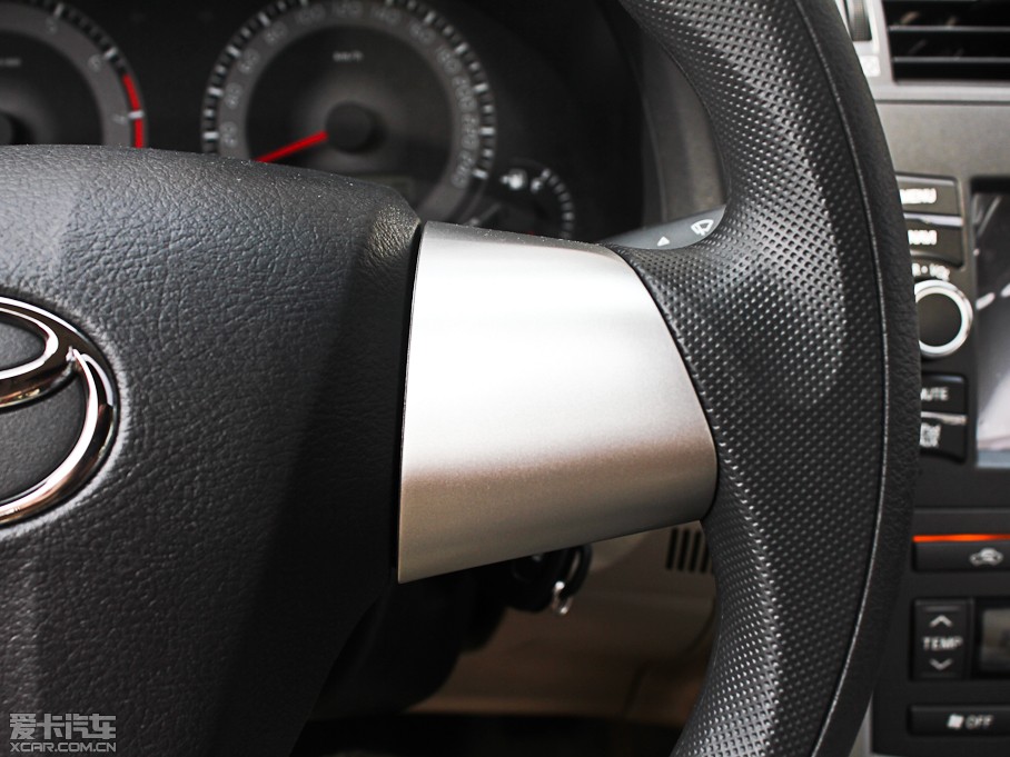 2012_ 1.6L GL ATb