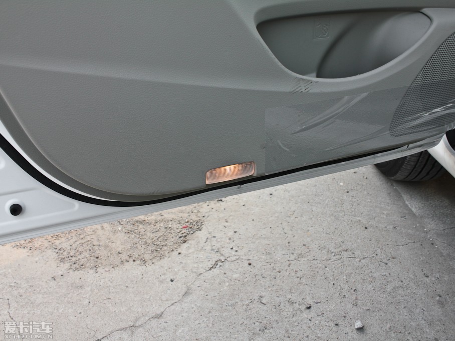 2012_ 1.6L GL MTb