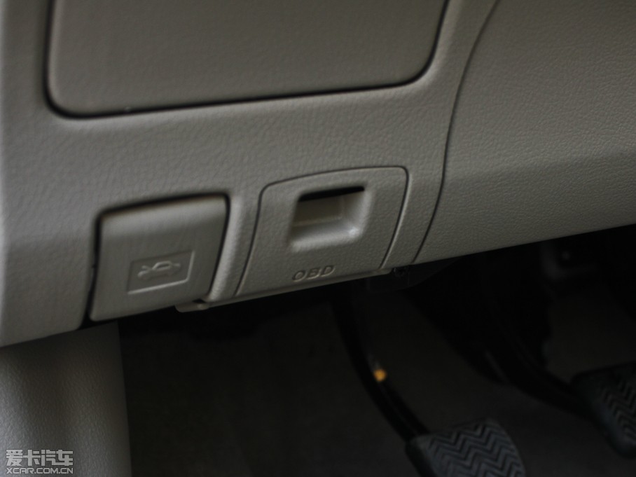 2012_ 1.6L GL MTb