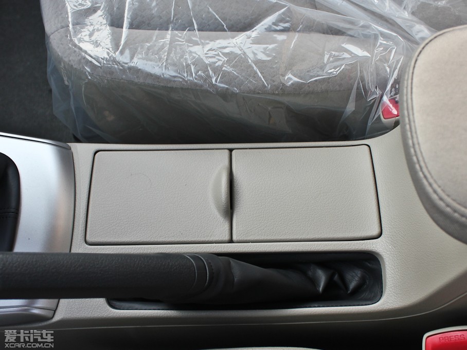 2012_ 1.6L GL MTb