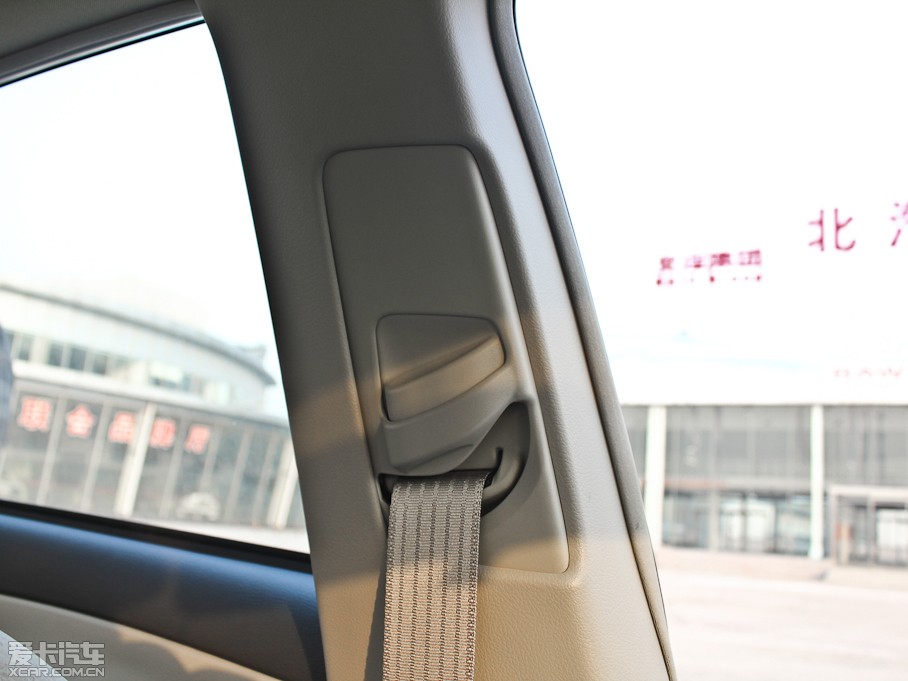 2012��_�� 1.6L GL MT���b��