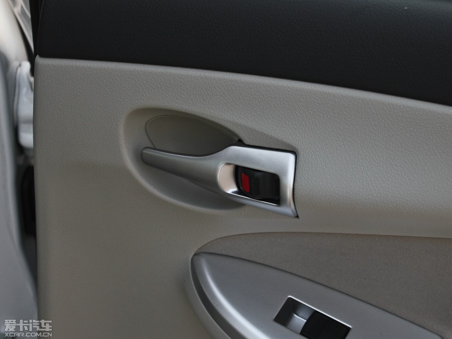 2012_ 1.6L GL MTb