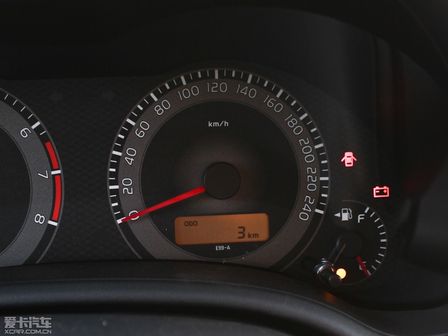 2012_ 1.6L GL MTb