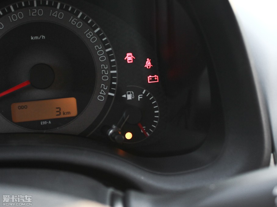 2012_ 1.6L GL MTb