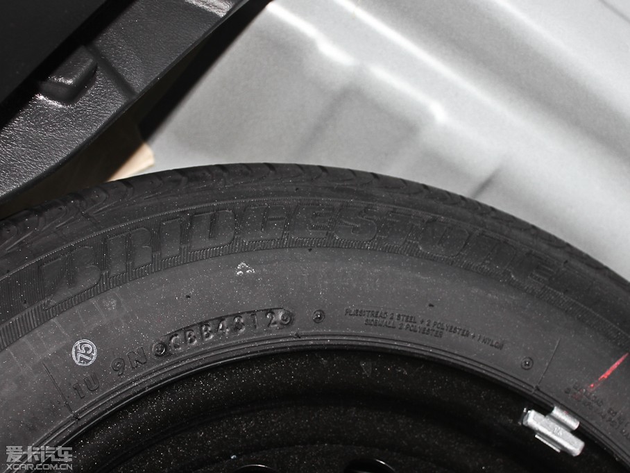 2012_ 1.6L GL MTb