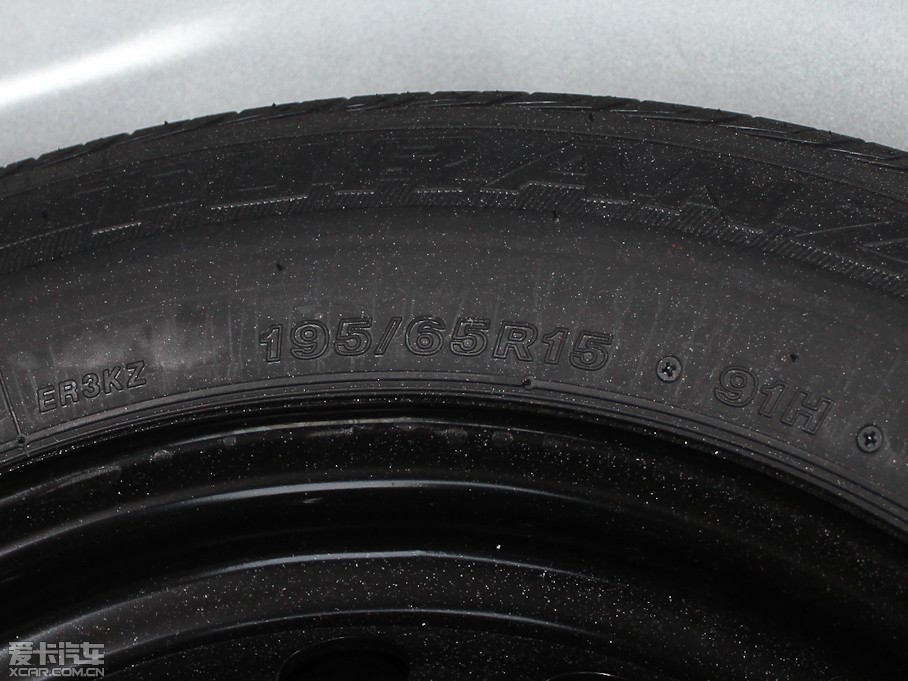 2012_ 1.6L GL MTb