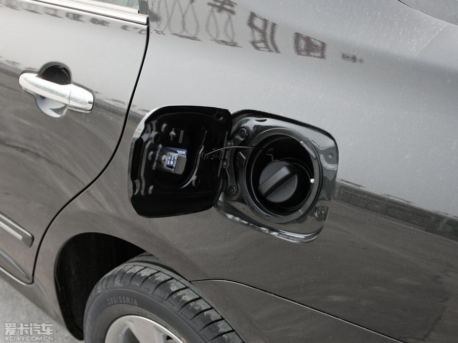 2012_ 1.8L GL-i CVTb