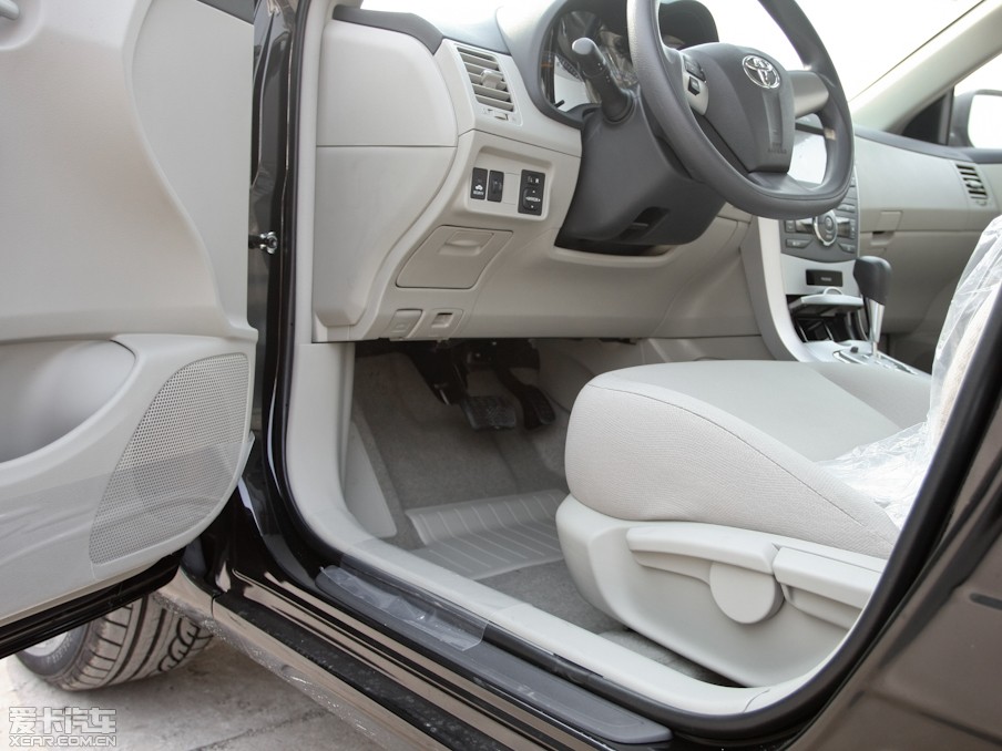 2012_ 1.8L GL-i CVTb