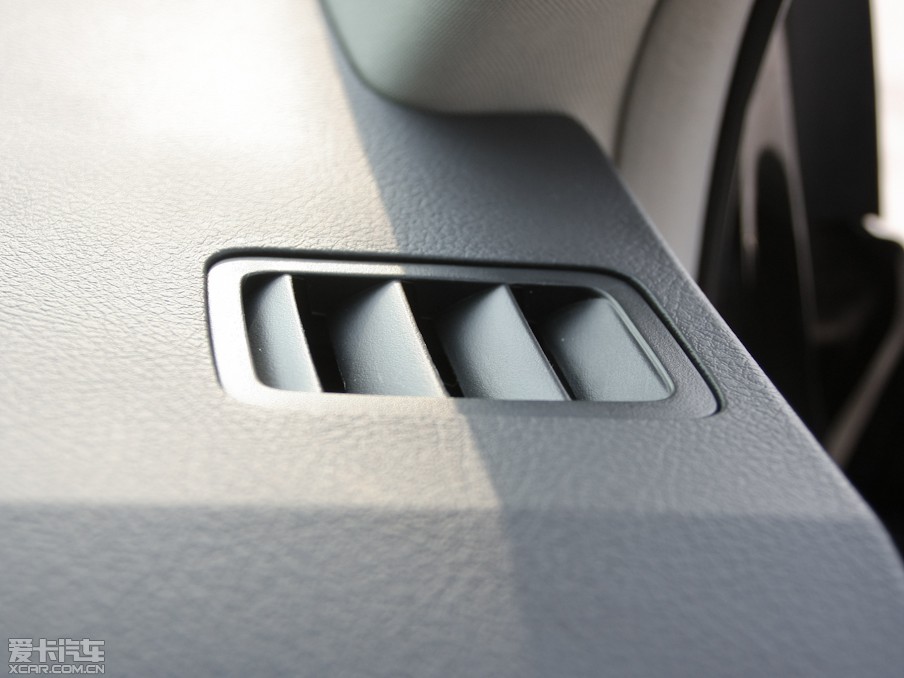 2012_ 1.8L GL-i CVTb