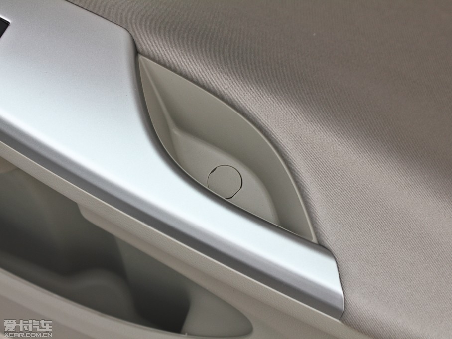 2012_ 1.8L GL-i CVTb