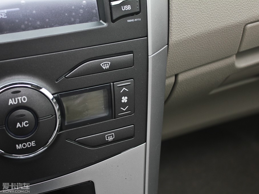 2012_ 1.8L GL-i CVTb