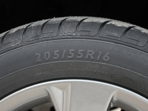 20121.8L GL-i CVTb ݆̥ߴ