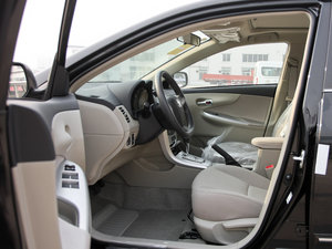 20121.8L GL-i CVTb ǰſg